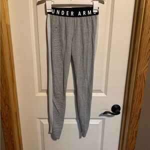 Girls Size Medium Under Armour Gray Joggers